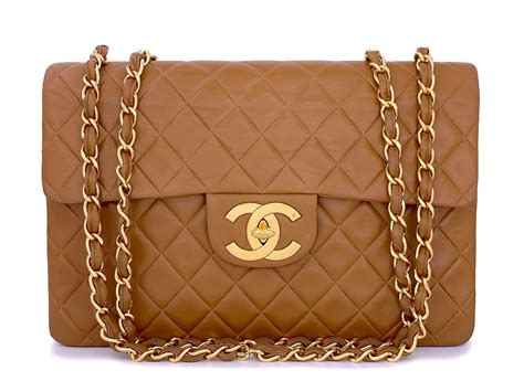 chanel 2.55 maxi jumbo classic bag|Chanel 2.55 bag price euro.